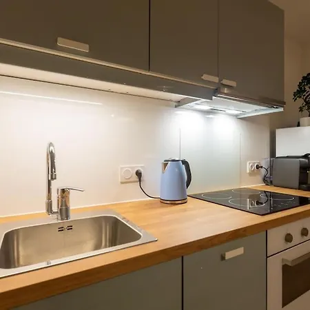 R'apparts T2 Petit Elegant De La Gare Апартаменти